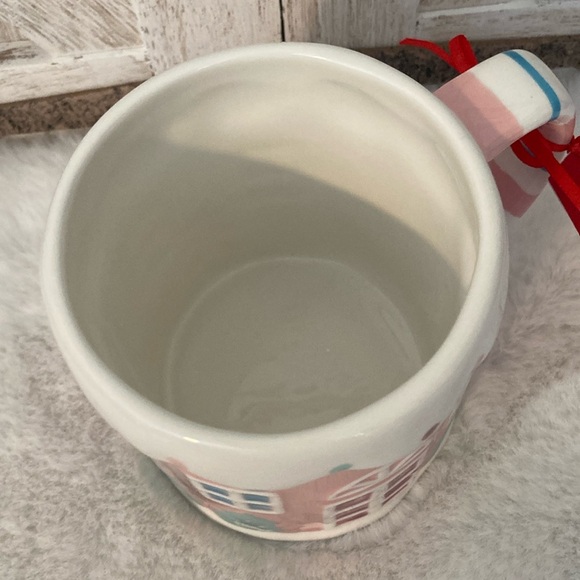 Lang Gingerbread House Mug - Picture 6 of 8